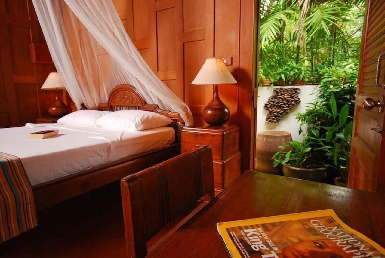 Baan Mai Beachfront Lone Island Phuket Kültér fotó